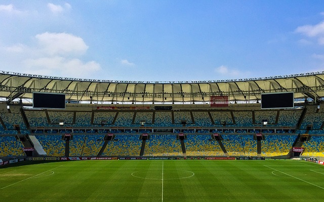 Futbolda 'Ofansif Kanat' Pozisyonunun Görevi Nedir? Futbolda 'Ofansif Kanat' Pozisyonunun Görevi Nedir?